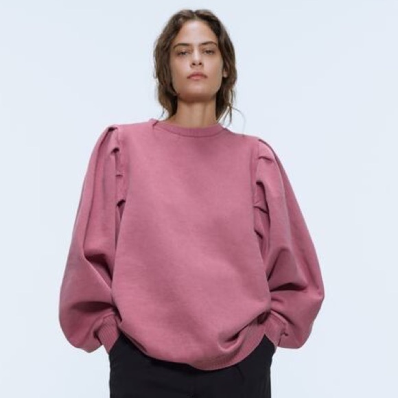 NWT Zara Sweatshirt With wide sleeves Size S - Picture 1 of 6